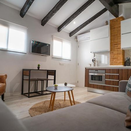 Apartamento Atico con terraza y jacuzzi en el centro Valencia Habitación foto