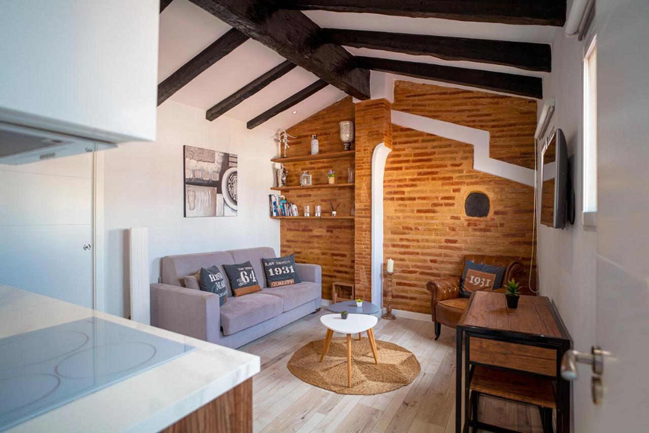 Apartamento Atico con terraza y jacuzzi en el centro Valencia Habitación foto