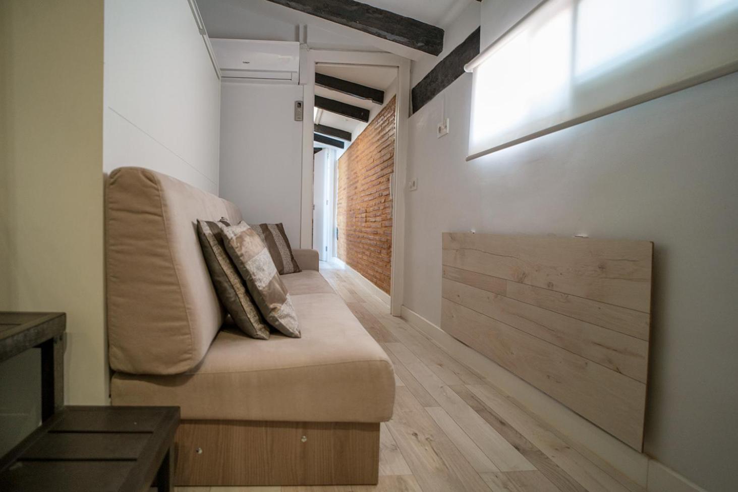 Apartamento Atico con terraza y jacuzzi en el centro Valencia Habitación foto